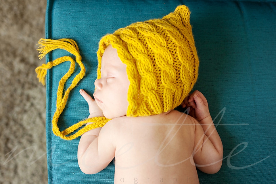 What a Lifestyle Newborn Photoshoot Looks Like