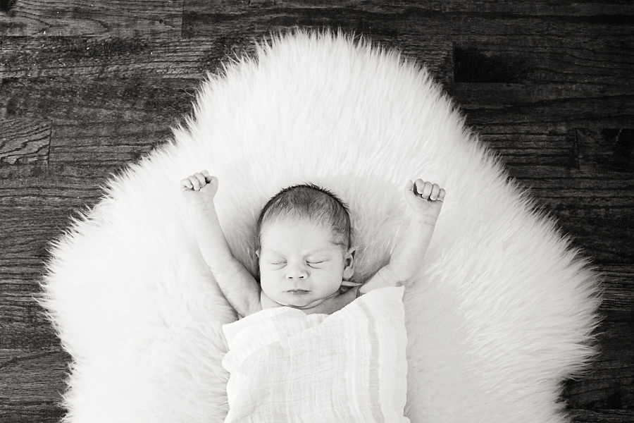 Easy Newborn Shoot with Home Design Elements