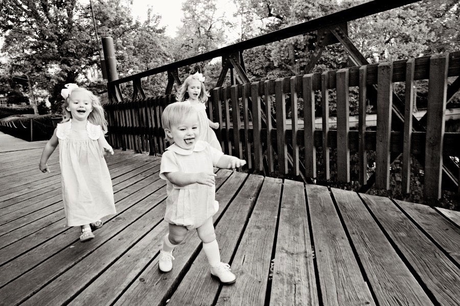 outdoor family photography session with beautiful little girls