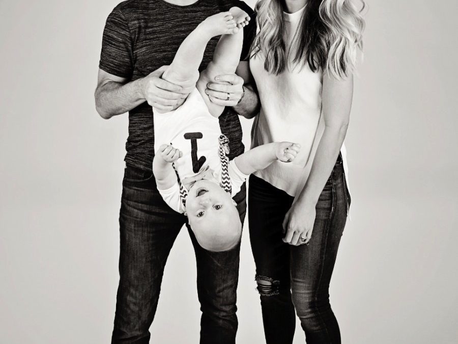 One Year Baby Photos: Family Pics Celebrate a Milestone Birthday