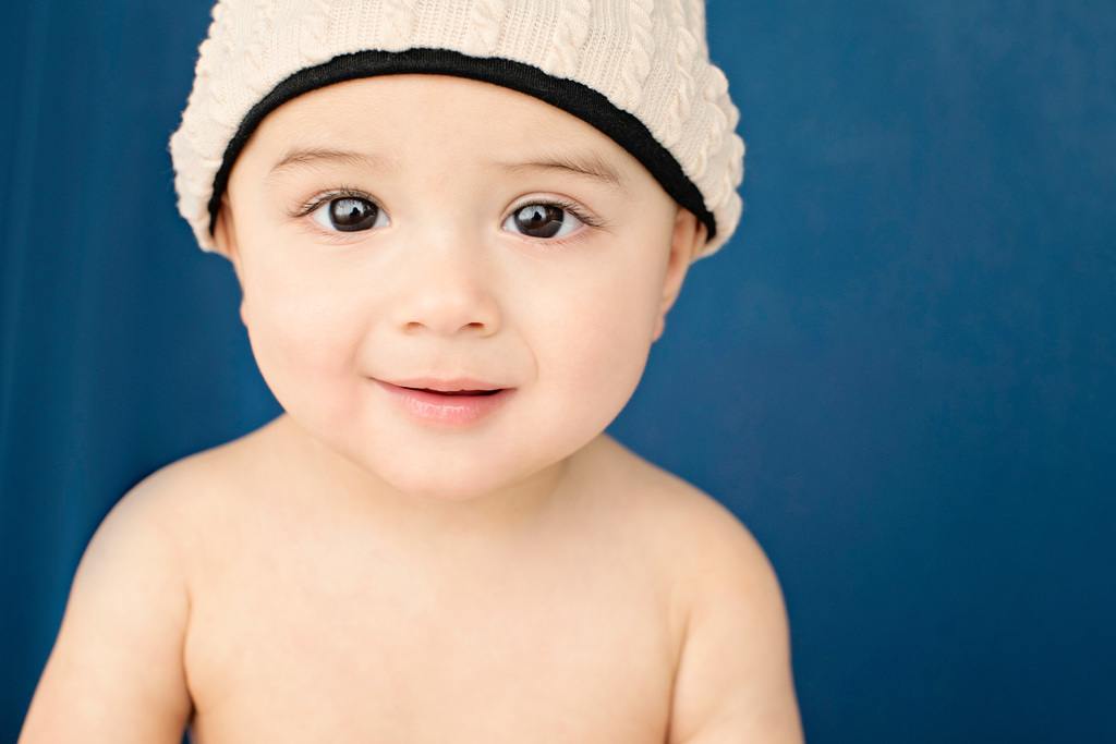 the most adorable six month session in Dallas Studio