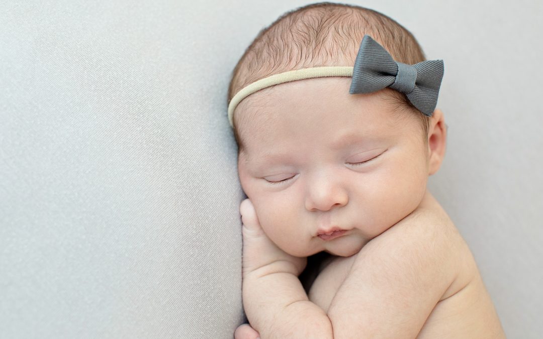 Newborn Baby in the Studio | Newborn Sessions