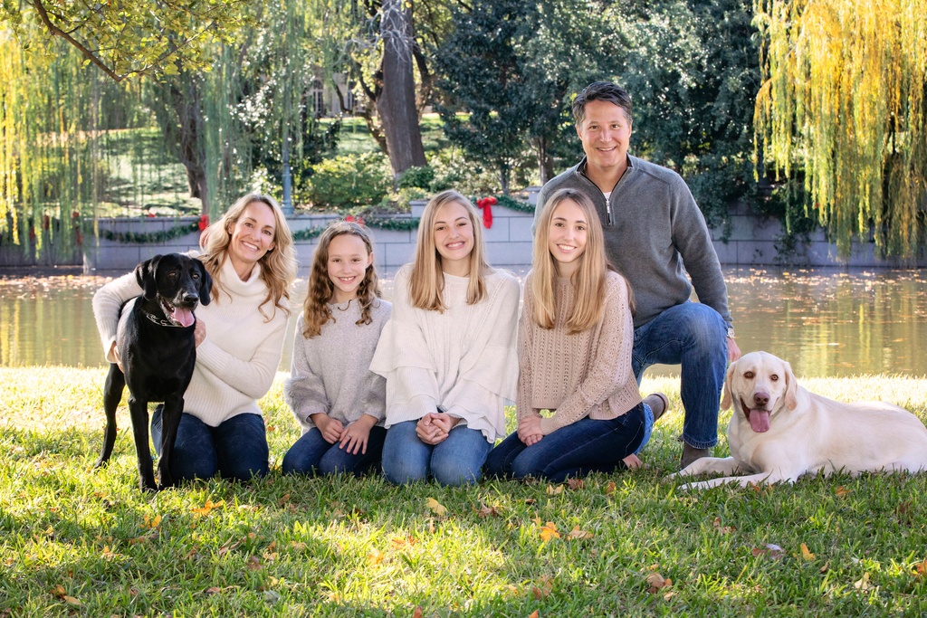 gorgeous group of sisters in fall family session outside in dallas