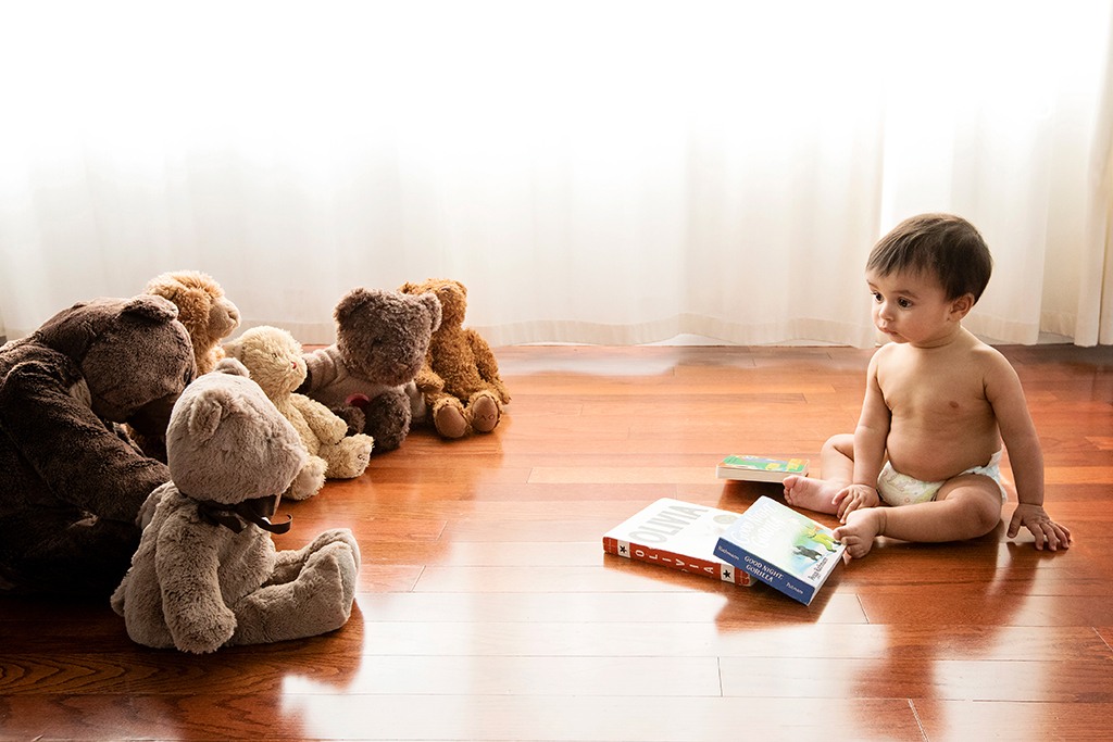 beautiful six-month session for little boy's first year album