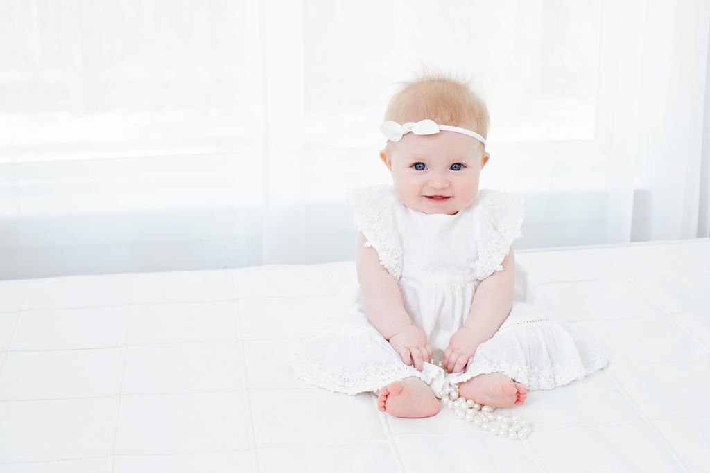 beautiful six month old photo session