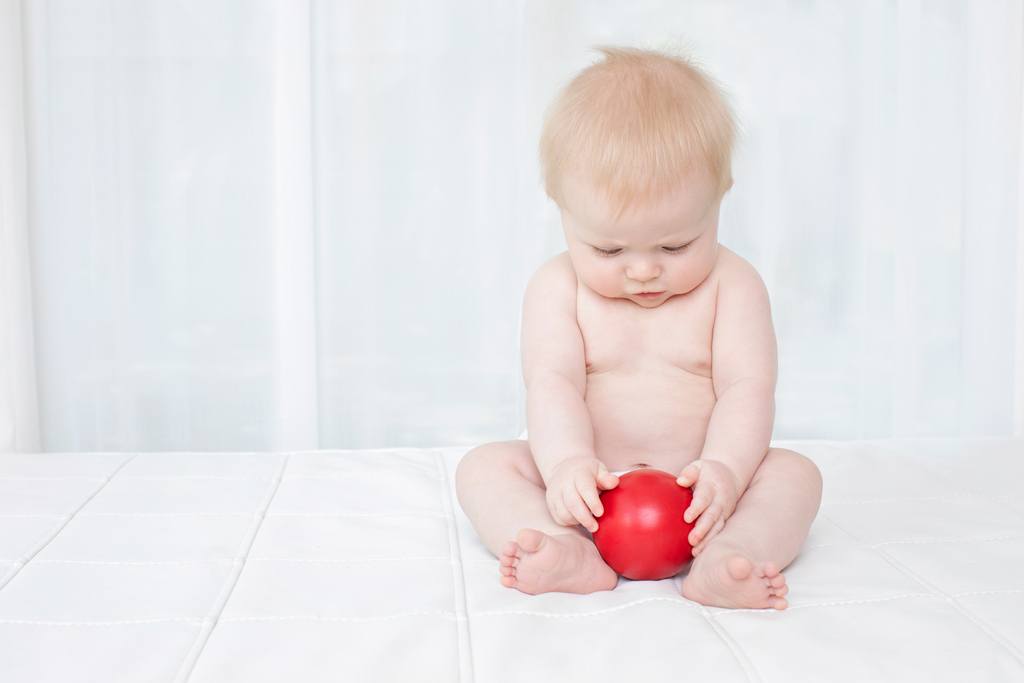 beautiful six month old photo session