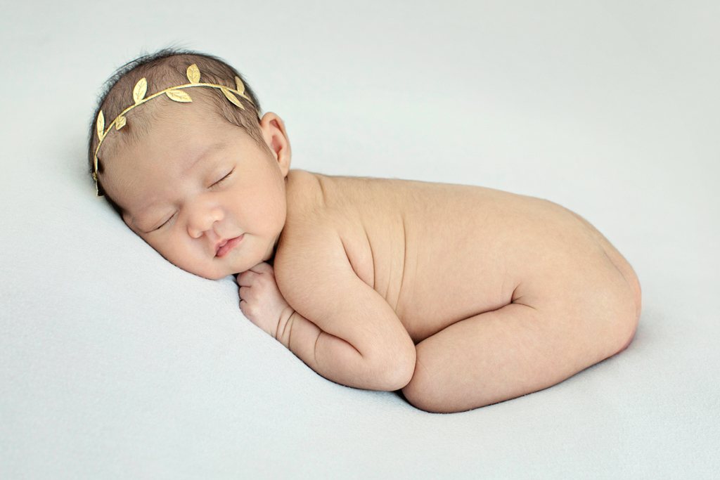 Beautiful baby photoshoot in private dallas studio
