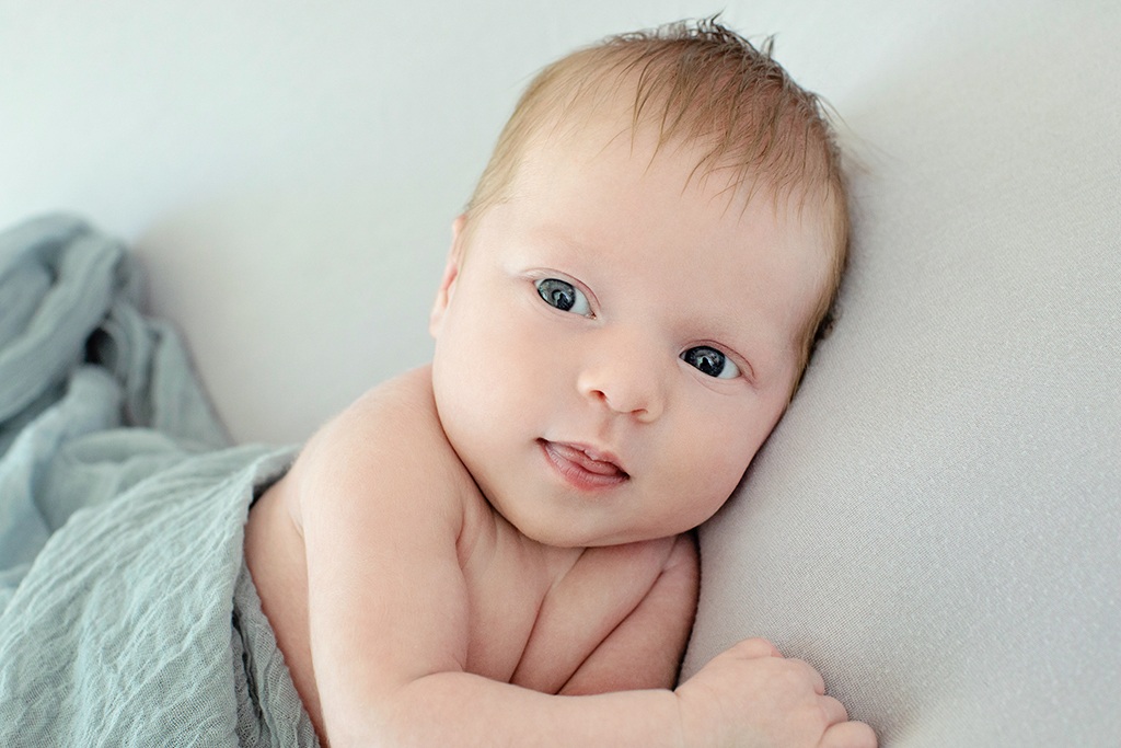 beautiful baby boy session in private dallas studio