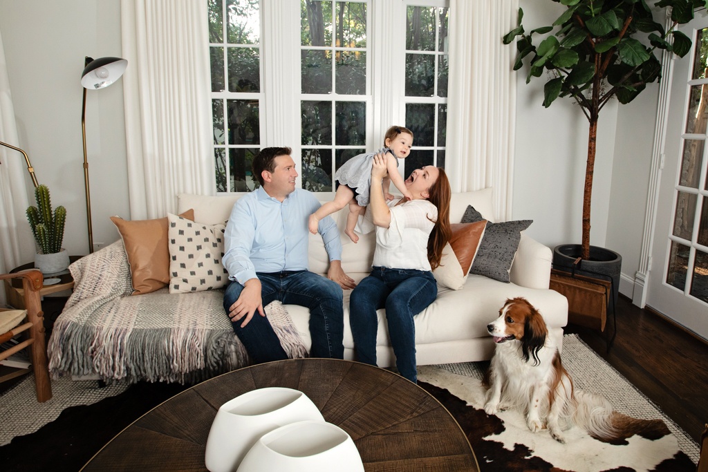 Stunning six-month photoshoot at home