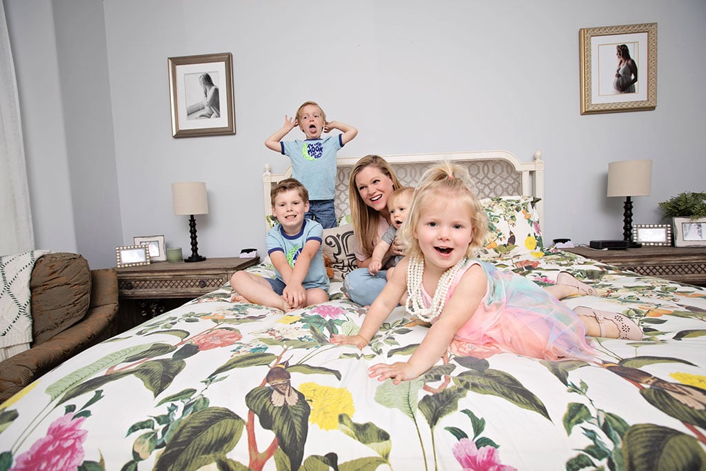 gorgeous at-home session with four kids