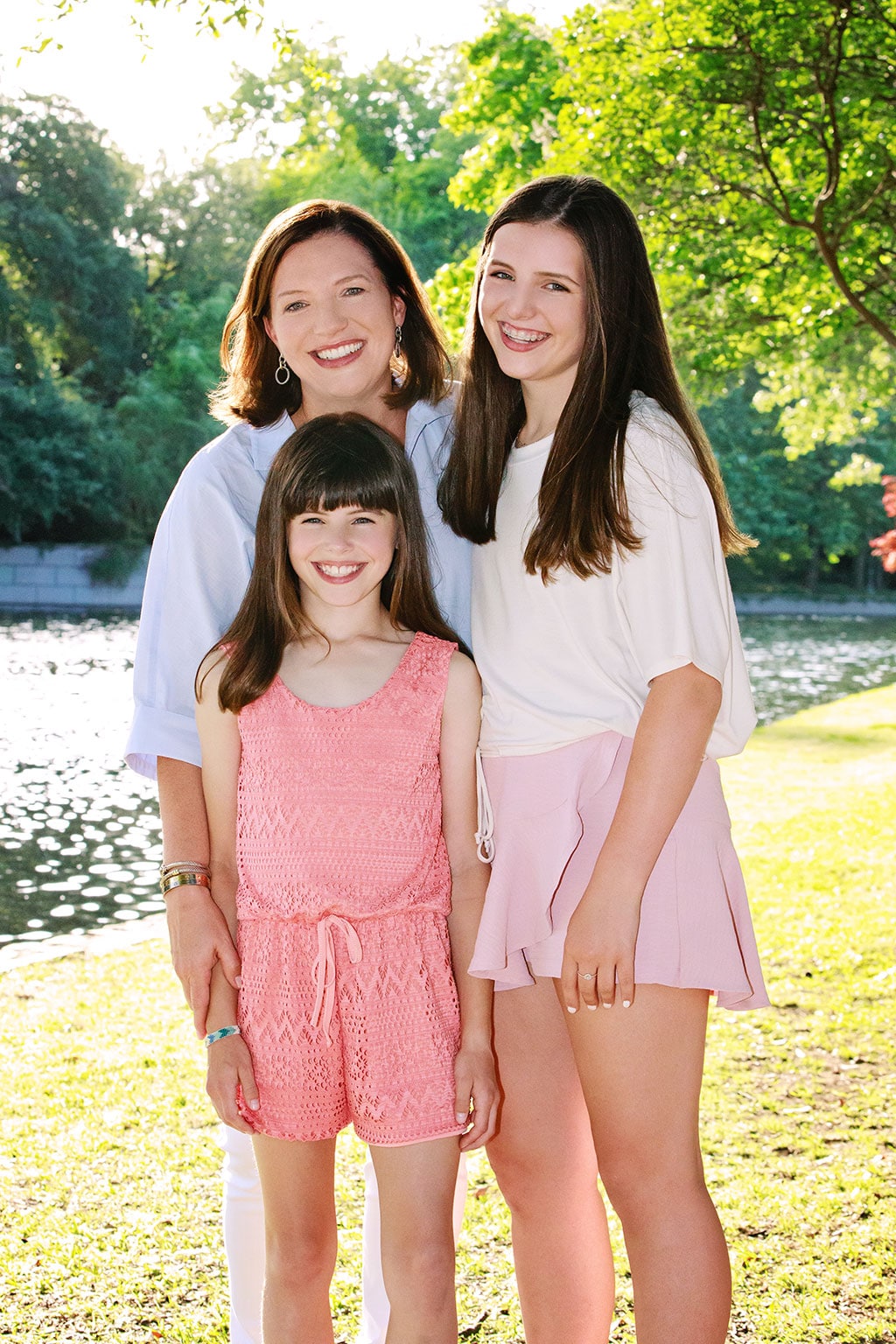 girls session outside in the dallas area