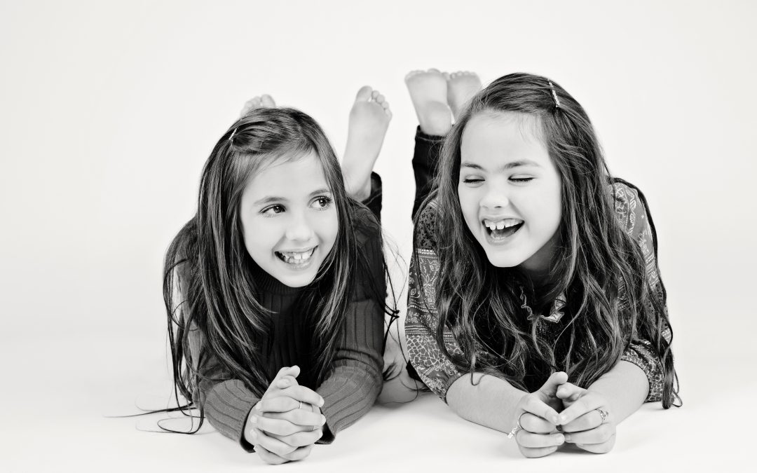 The Most Adorable Valentine Sisters Photoshoot | Dallas | Older Kids