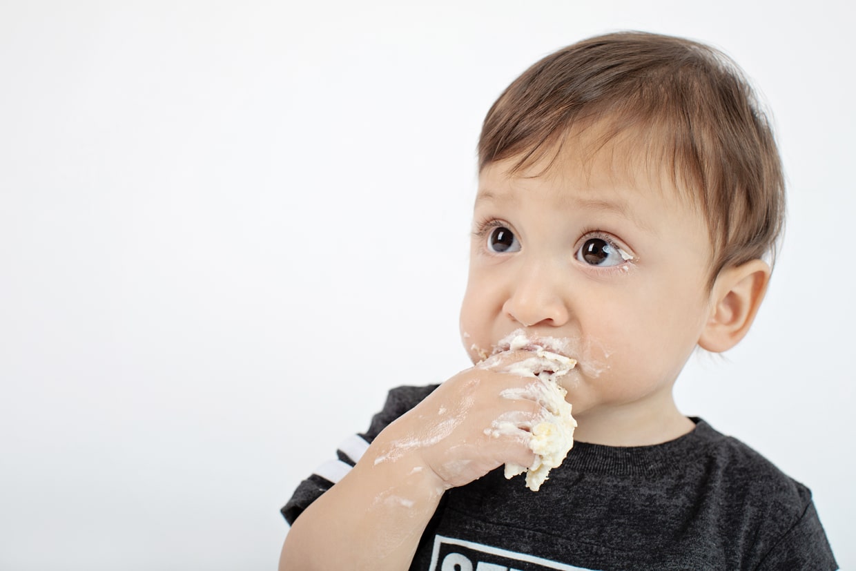 super fun cake smash session to celebrate first birthday