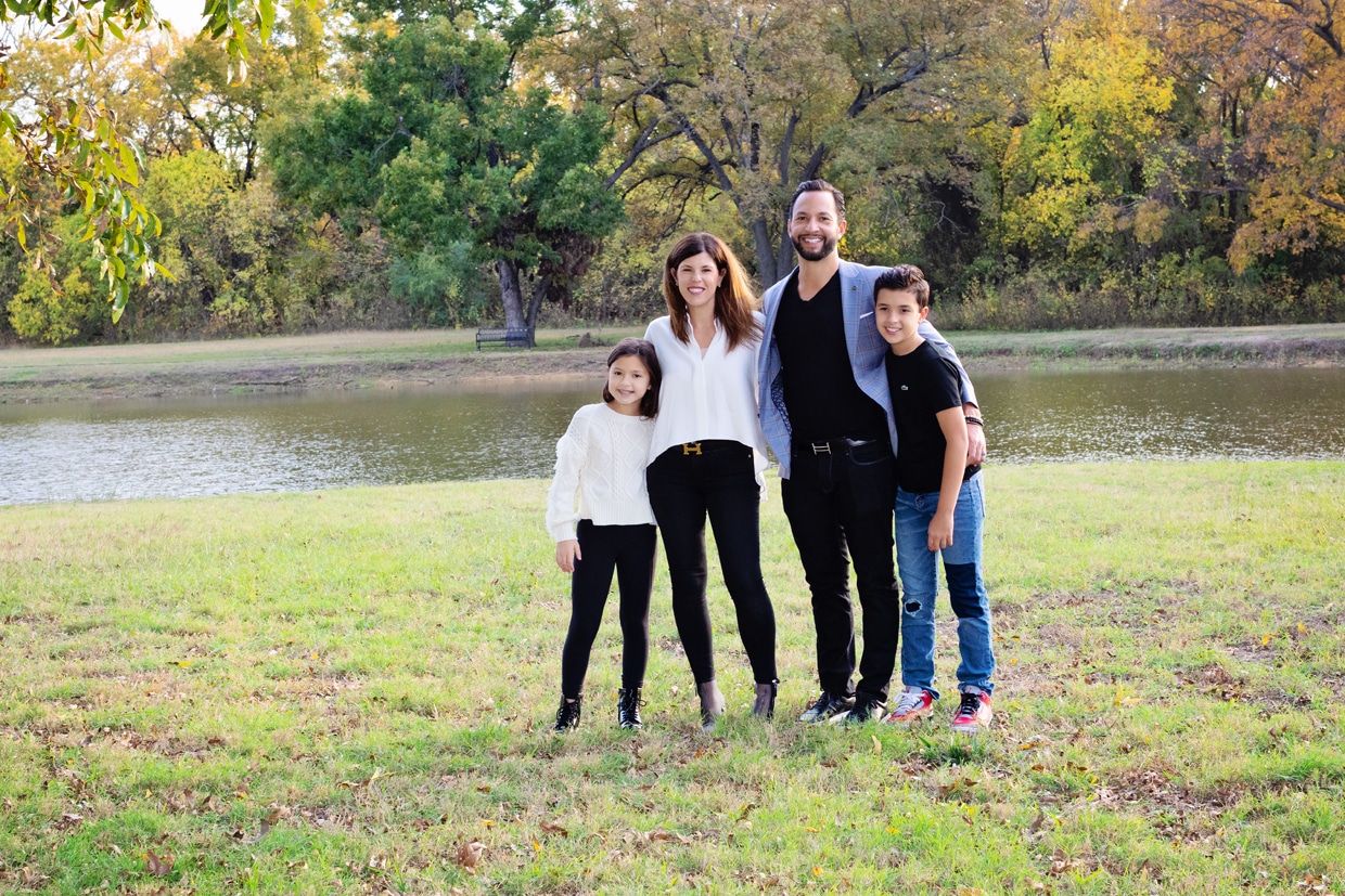 stunning fall family session outside in north Texas
