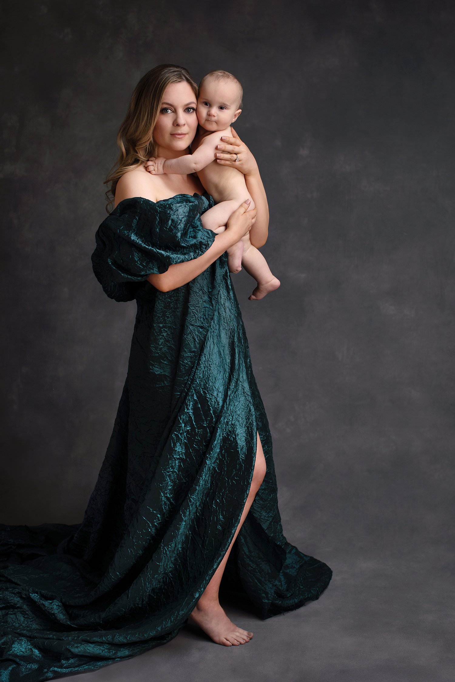 Mom and baby in a relaxed and stylish photoshoot.