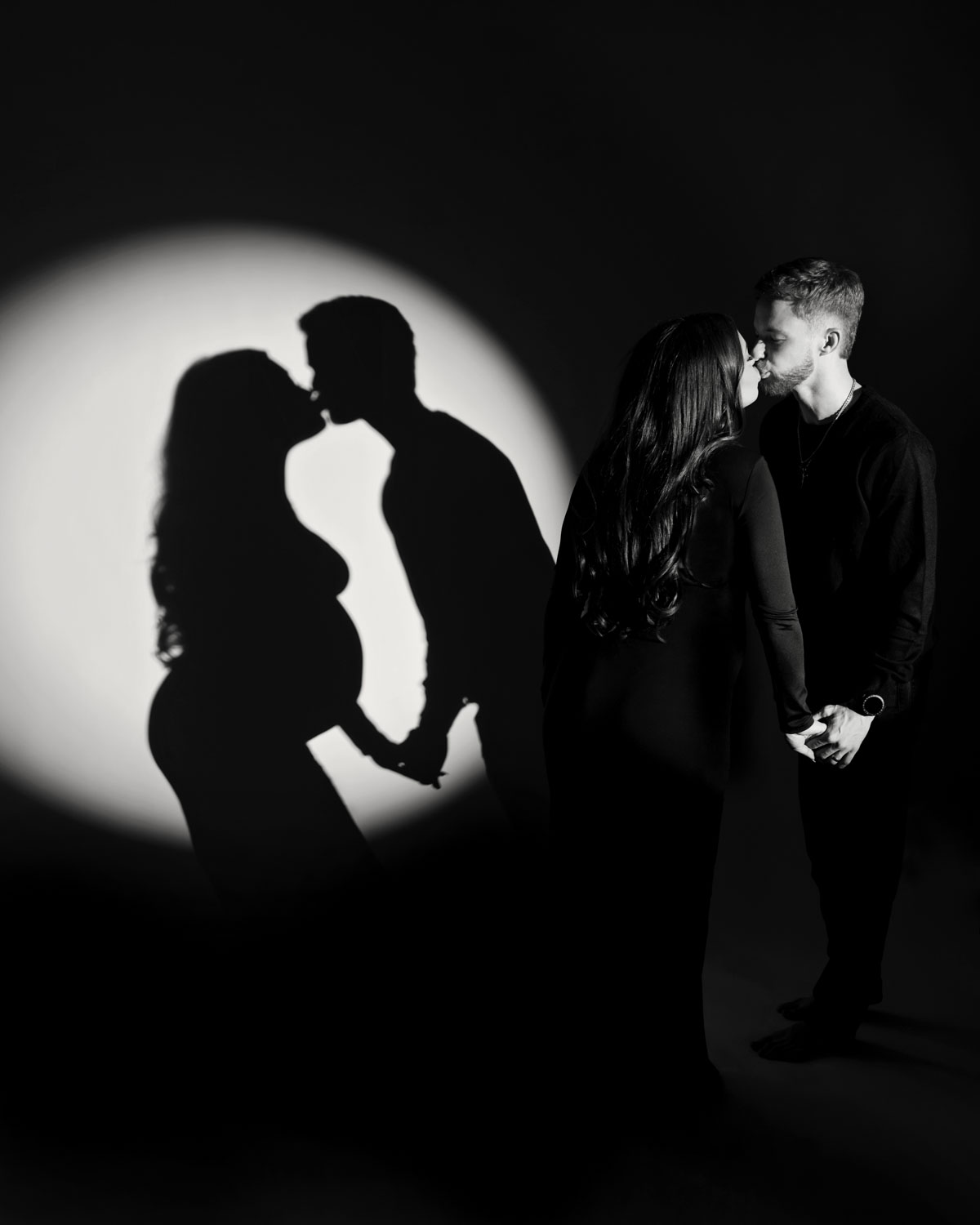 Maternity couple photoshoot spotlight lighting Dallas Texas